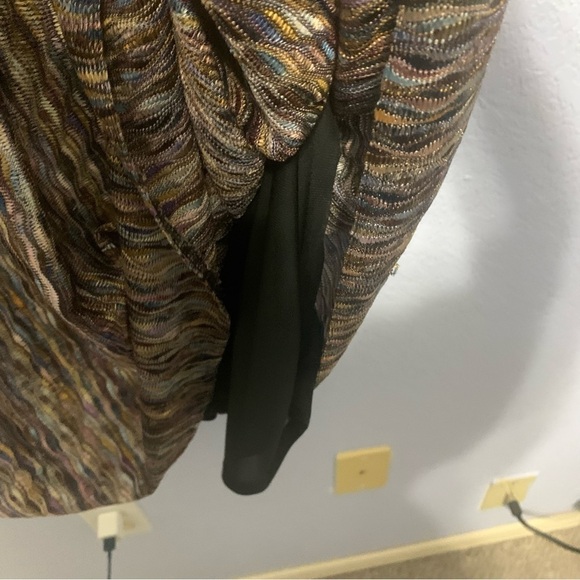 Kay Unger V-Neck Multi Color Short Sleeve Dress - Picture 5 of 8